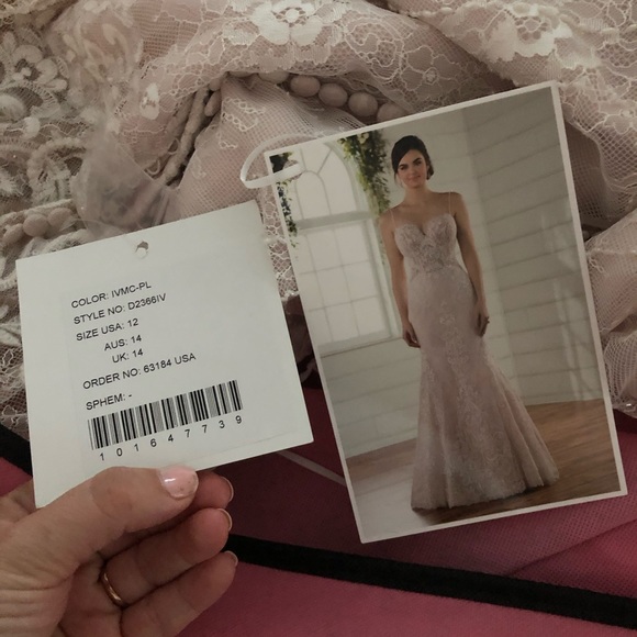 Essence of Australia Wedding Dress ✨ price firm - Picture 5 of 7